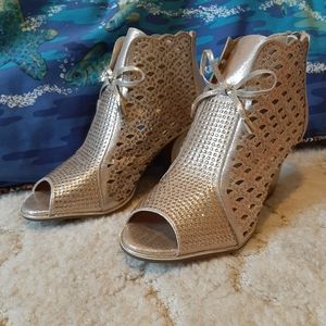 BELLA HANNA Shoes
